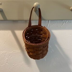 Longaberger Small hanging Basket with Plastic Liner